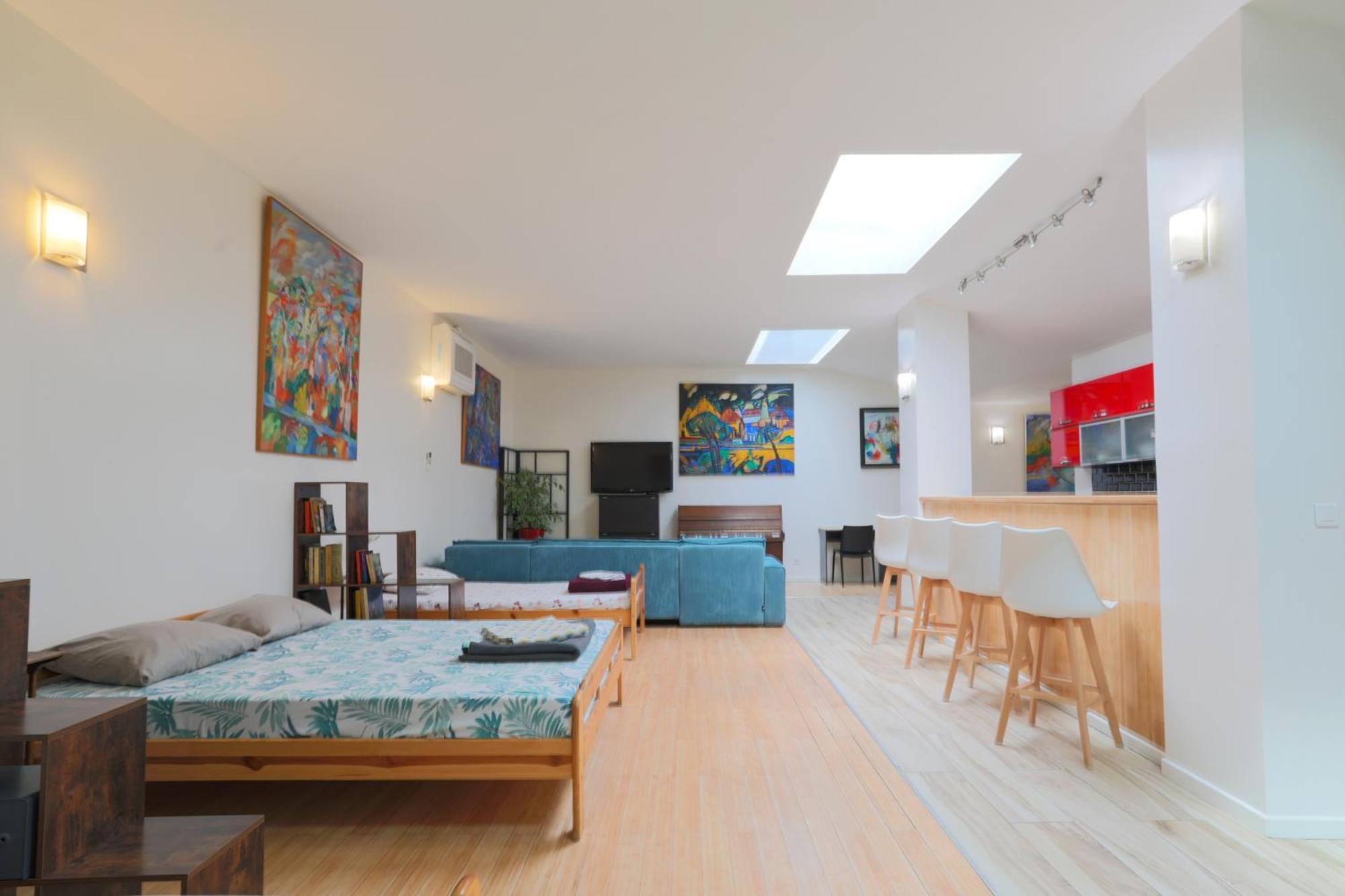 Paris East Side Lodge Pantin Luaran gambar