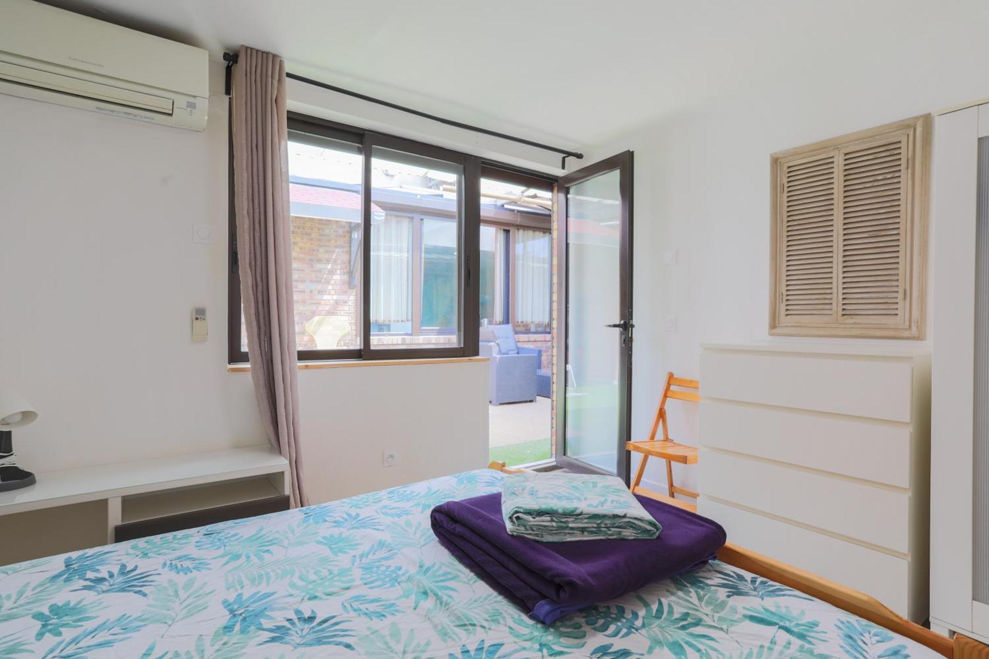 Paris East Side Lodge Pantin Luaran gambar
