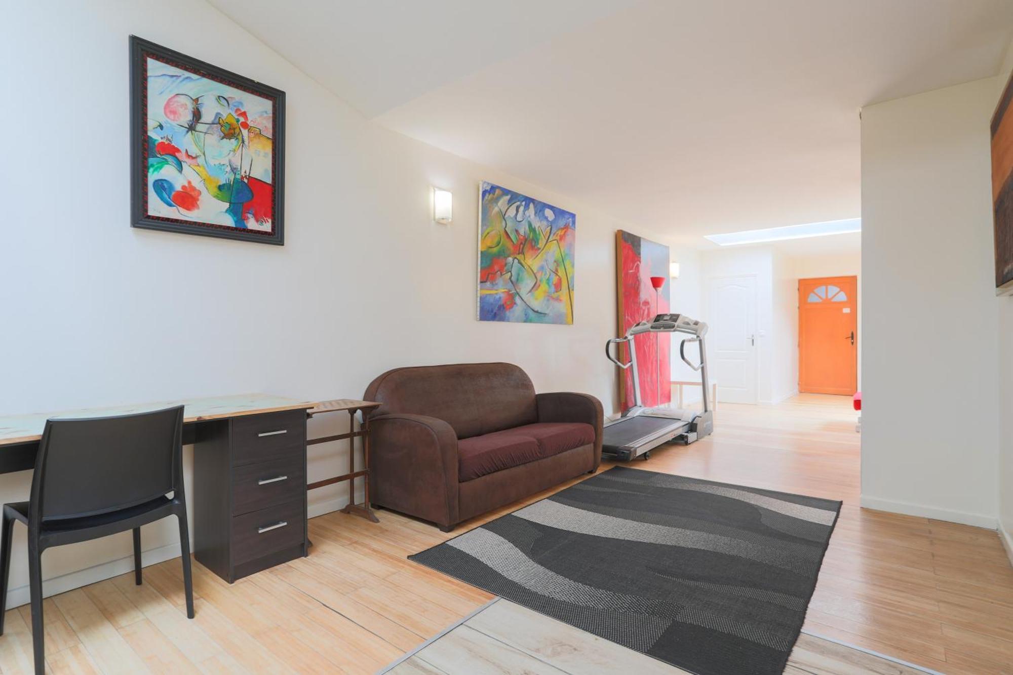 Paris East Side Lodge Pantin Luaran gambar