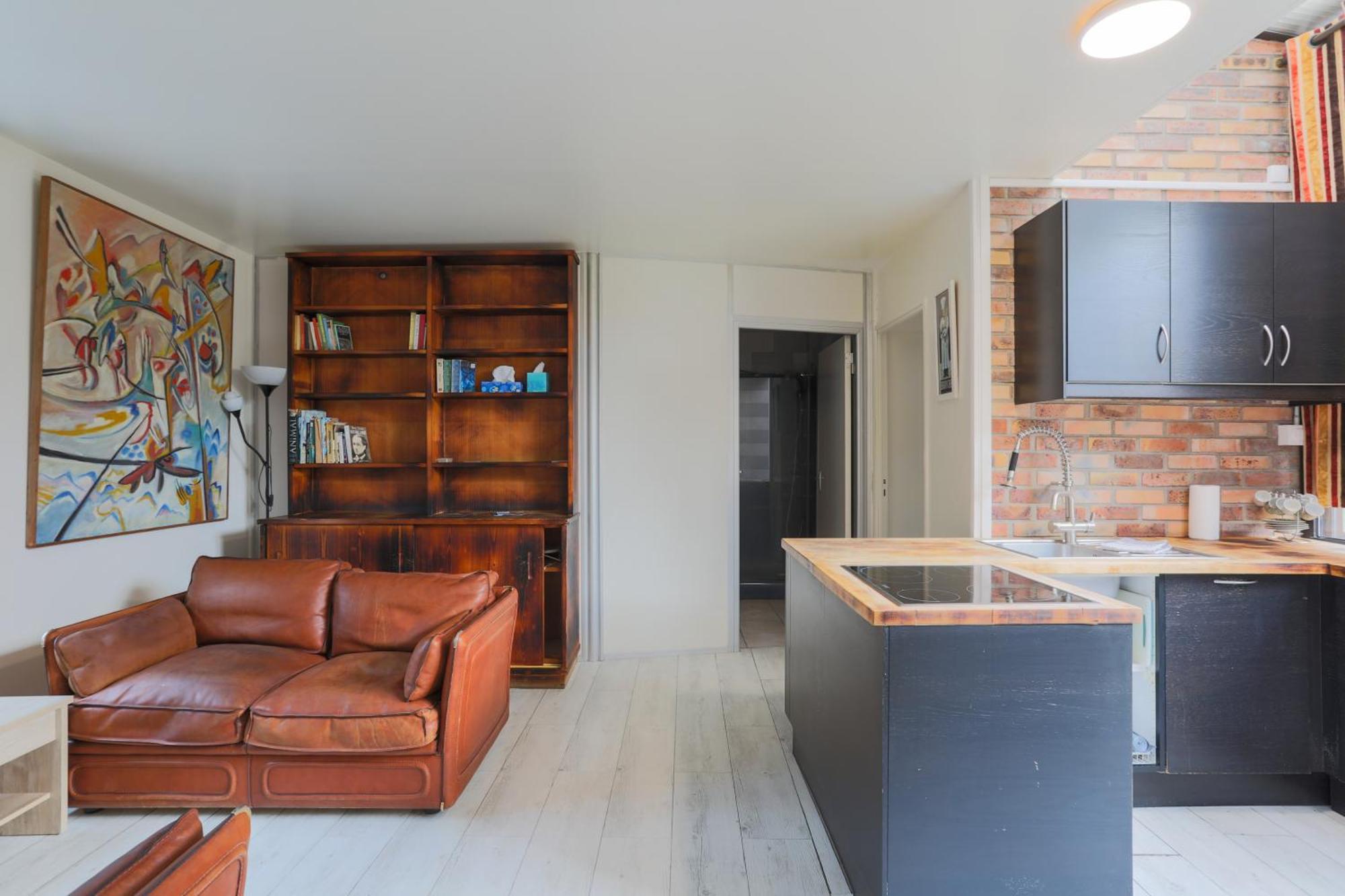 Paris East Side Lodge Pantin Luaran gambar