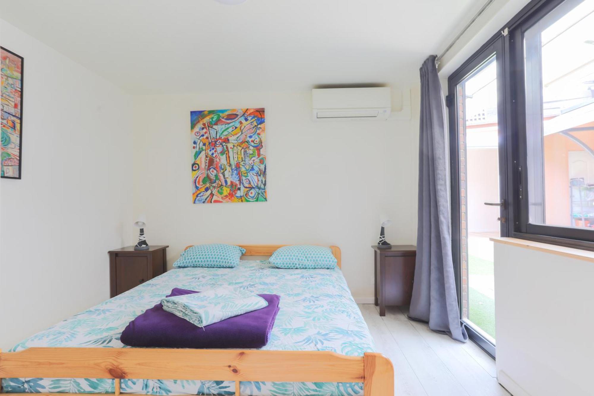 Paris East Side Lodge Pantin Luaran gambar