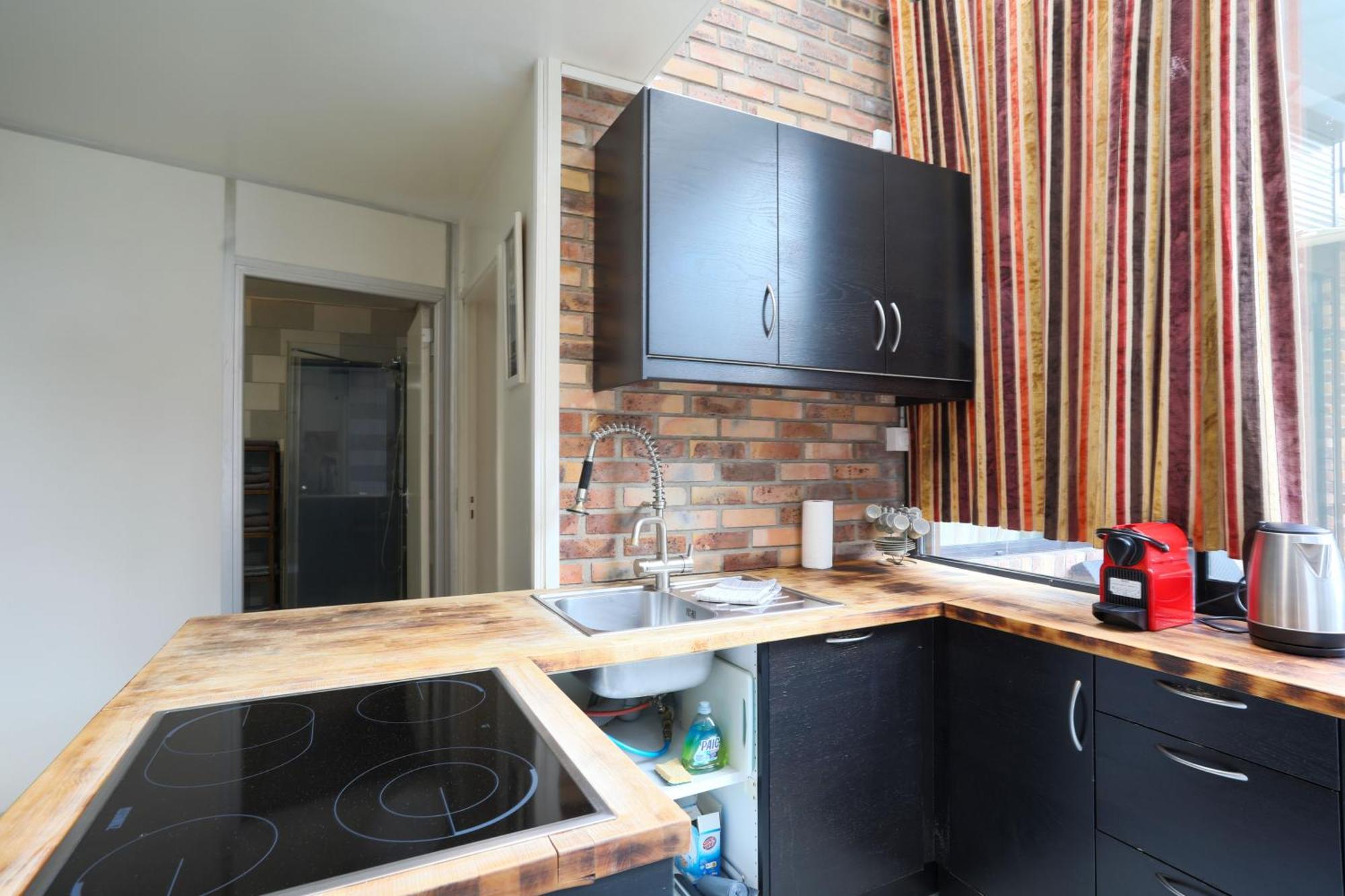 Paris East Side Lodge Pantin Luaran gambar