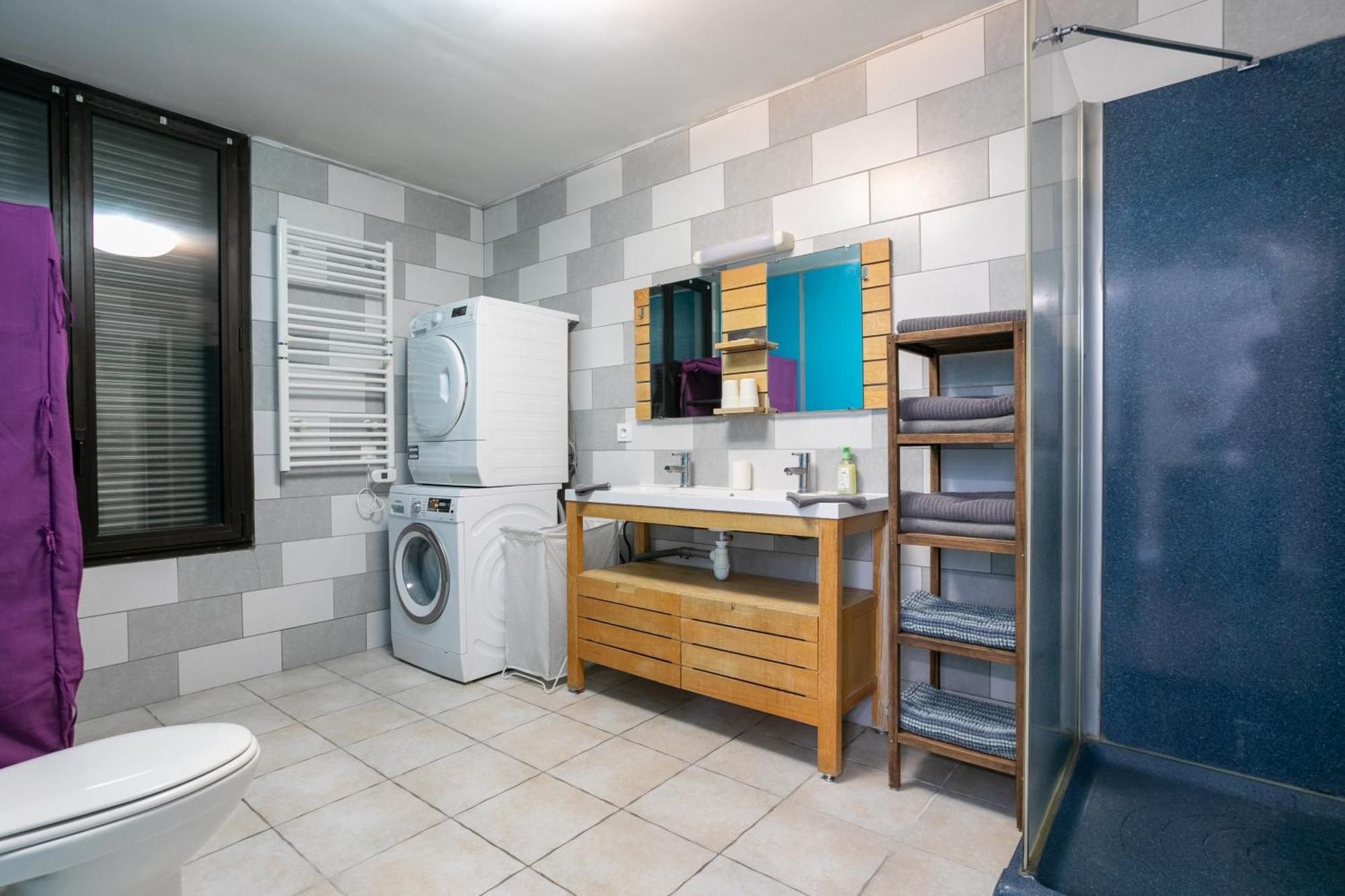 Paris East Side Lodge Pantin Luaran gambar