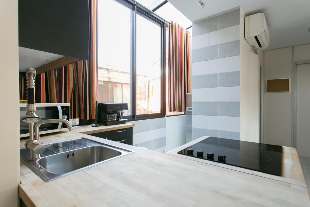 Paris East Side Lodge Pantin Luaran gambar