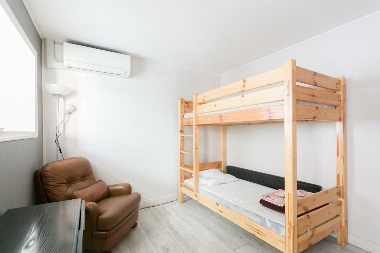Paris East Side Lodge Pantin Luaran gambar